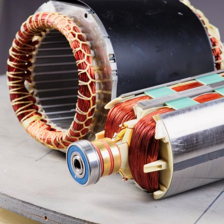 Бензиновый генератор с электростартером и коннектором автоматики FUBAG BS 7500 A ES в Екатеринбурге фото