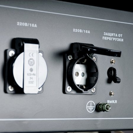 Бензиновый генератор FUBAG BS 2200 в Екатеринбурге фото