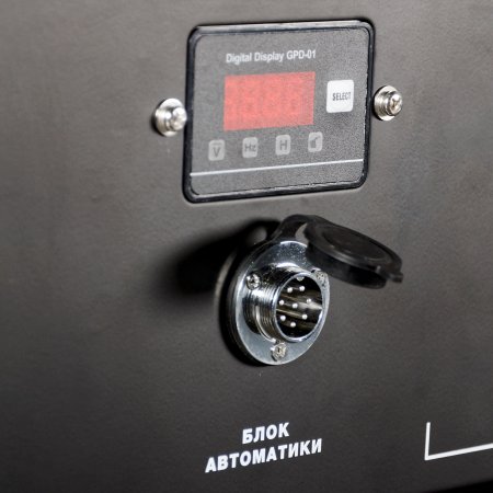 Бензиновый генератор с электростартером и коннектором автоматики FUBAG BS 7500 A ES в Екатеринбурге фото